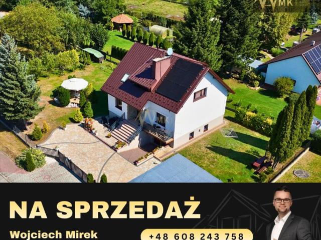 Komfortowy dom 124 m2 z 3 garażami i ogrodem