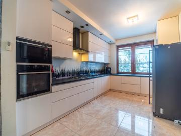 Dom parterowy 171 m² przy lesie, duża działka 14ar