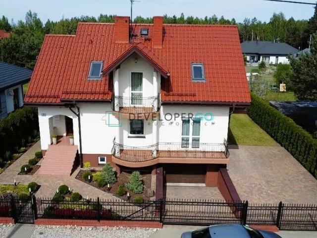 Komfortowy dom 173 m² z dużą działką i garażem polecam