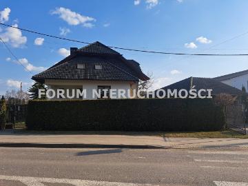 Komfortowy dom 200 m² z garażem i dużą działką