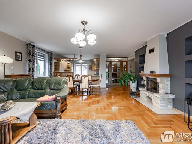 Do sprzedania komfortowy dom 207 m² w Połczynie Zdroju