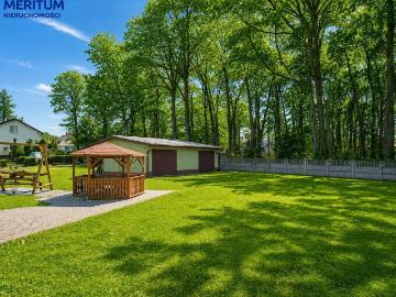 Komfortowy dom z garażem, fotowoltaiką i tarasem
