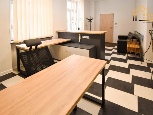 Komfortowy lokal biurowy 76 m² z parkingiem Śródmieście