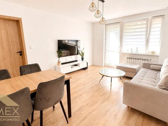 Wynajmę mieszkanie w bloku mieszkalnym m3 z kuchnią w zabudowie 52,17 m² Wodzisław Śląski