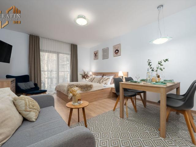 Komfortowe 27,3 m² z balkonem i widokiem na las