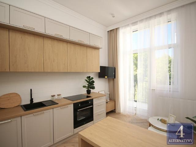Komfortowe 28 m2 w centrum Tarnowa z balkonem
