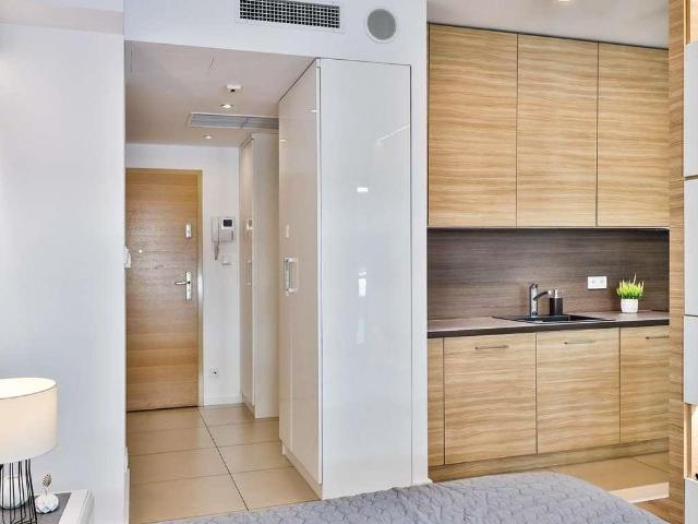 Komfortowy 29m2 apartament przy Rynku, klimatyzacja, ciche