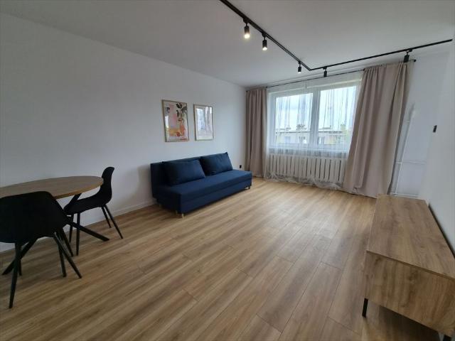 Komfortowe 2 pokojowe mieszkanie po remoncie z balkonem