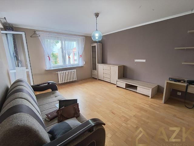 Komfortowe 2 pokojowe mieszkanie z balkonem i pełnym umeblowaniem