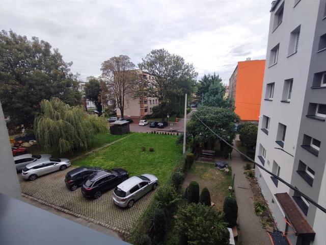 Komfortowe 2 pokojowe mieszkanie z balkonem polecam