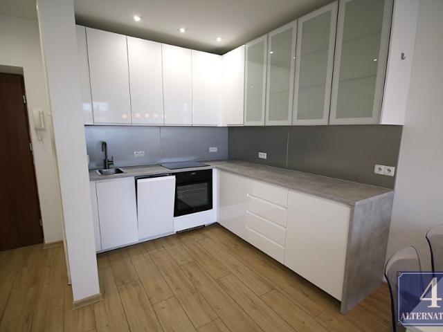 Wynajmę komfortowe 2 pokojowe mieszkanie z balkonem w Tarnowie