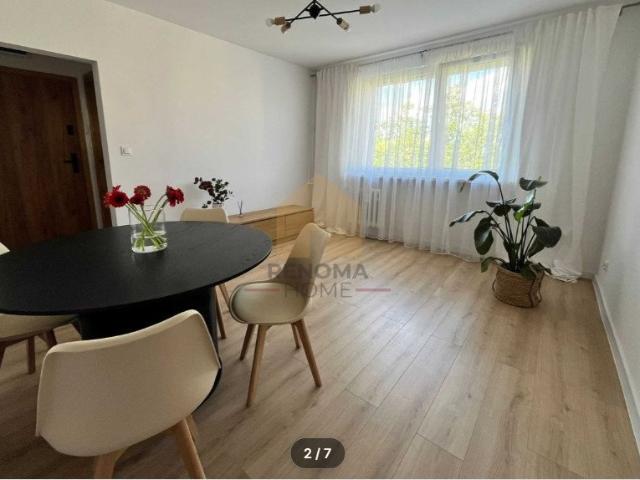 Komfortowe 3 pokojowe mieszkanie po remoncie z balkonem