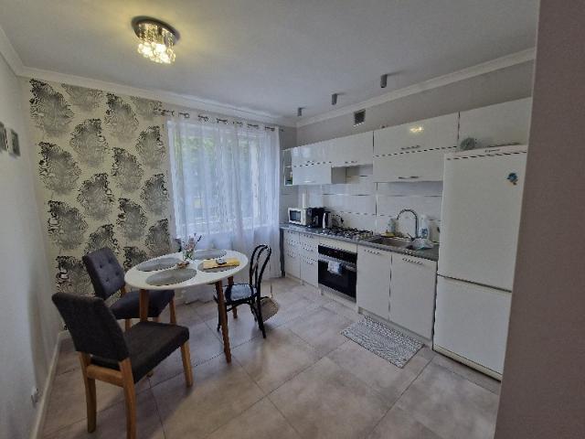 Komfortowe 48 m² w centrum Częstochowy blisko uczelni