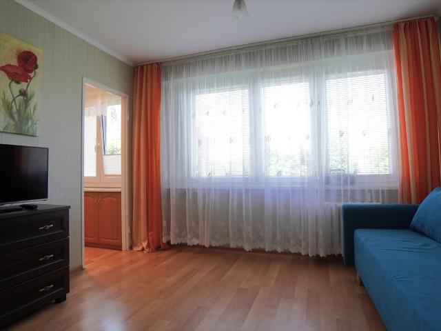 Komfortowe 42 m² mieszkanie z pełnym umeblowaniem