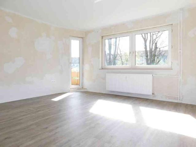 Komm nach Heiligenhaus: 3 Zi. Whg. mit modernem Bad und sonnigem Balkon