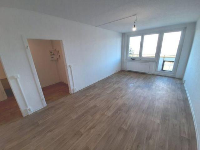 Kompakt, clever, komfortabel: 1 Raumwohnung mit Wohlfühlbalkon
