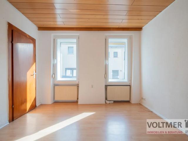KOMPAKT helle 2 Zimmer Wohnung mit Gemeinschaftsgarten in Ottweiler!