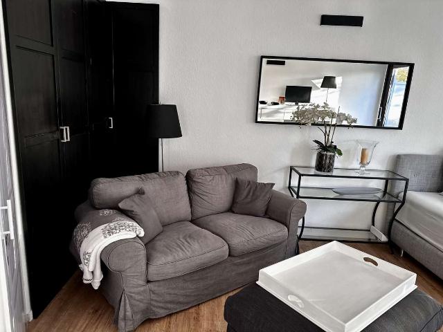 Kompakt und hell: 1 Zimmer Wohnung in Hamburg Fuhlsbüttel