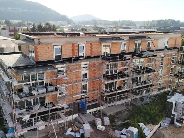 Kompakte 2 Zimmer Wohnung inklusive Balkon und Tiefgaragenplatz