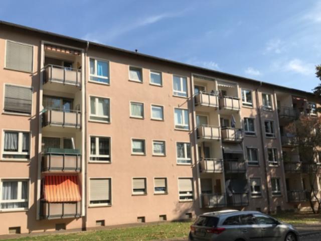 Kompakte Wohnung mit ca. 63 m², Keller und Balkon