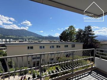 Kompakte Garconnière mit überdachtem Balkon, Ausblick und Parkplatz in Innsbruck Arzl