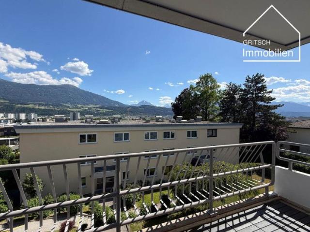 Kompakte Garconnière mit überdachtem Balkon, Ausblick und Parkplatz in Innsbruck Arzl
