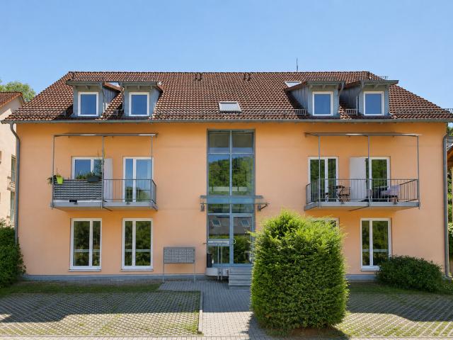Kompakte Kapitalanlage mit Terrasse & Stellplatz – attraktive Rendite
