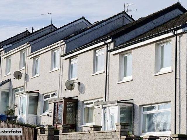 Kompaktes Reihenhaus mit Terrasse & Stellplatz ideal für Paare oder kleine Familien