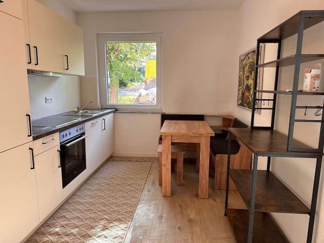 Komplett Möbelierte 3 Zimmer Wohnung