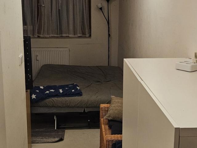Komplett möblierte Wohnung zur Zwischenmiete in Dresden