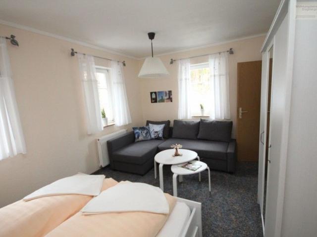 Komplett möblierte und moderne 1 Zimmer Wohnung in Annaberg Buchholz!
