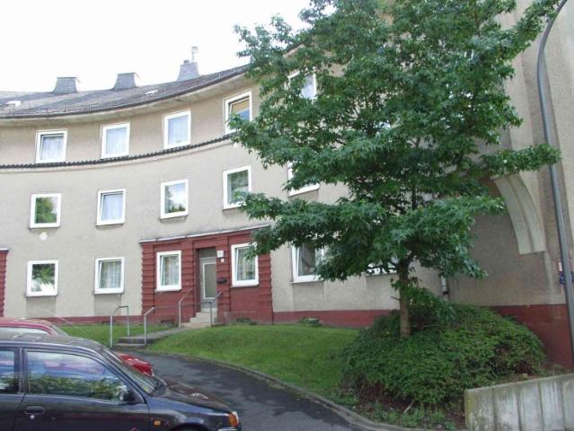 Komplett modernisierte Wohnung mit Loggia