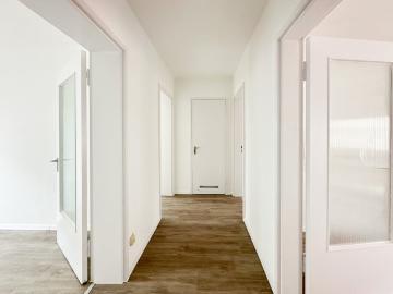 Komplett renoviert – sofort einziehen