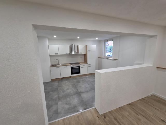 Komplett renovierte Wohnung mit neuer Küche, modernem Bad und attraktiver Rendite
