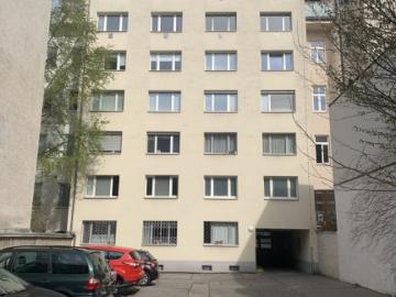 Etagenwohnung kaufen in Reinprechtsdorfer Straße