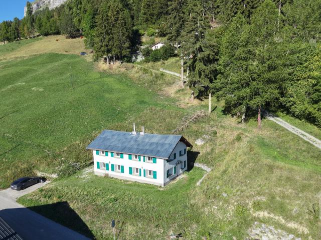 Renoviertes Reihenhaus: ruhig, mit schöner Aussicht und sonnig