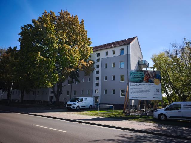 Komplett sanierte 3 RW mit Balkon & moderner Ausstattung