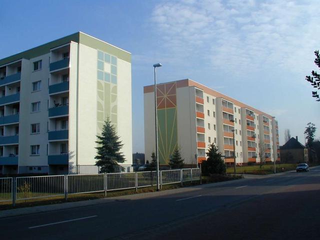 Komplett sanierte 3 Raum Wohnung mit Balkon