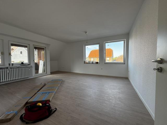 Komplett sanierte 3 Zimmer Wohnung in Markoldendorf