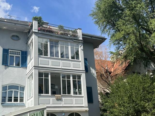 komplett sanierte Wohnung in wunderschöner Cottage Villa  Bus direkt zum Lycee Francais