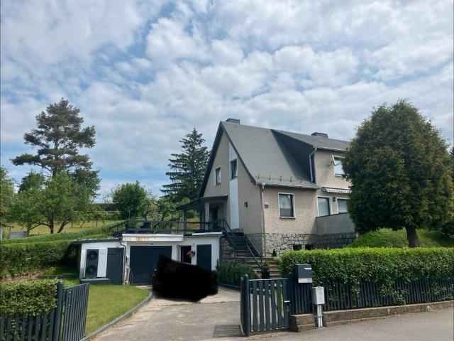 Komplett saniertes Haus in Bahretal, provisionsfrei