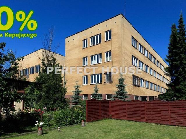 Kompleks biurowo techniczny 3 596 m², Września