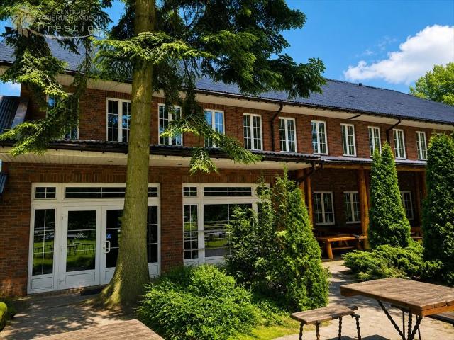 Kompleks gastronomiczno hotelowy 1454 m² z potencjałem