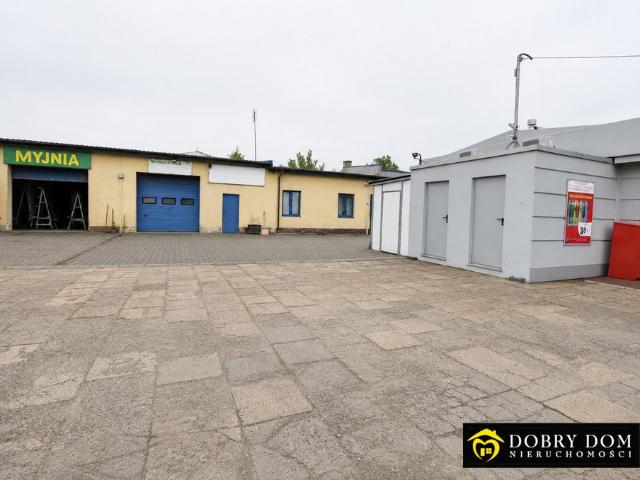 Kompleks handlowo usługowy 641 m², inwestycja polecam!
