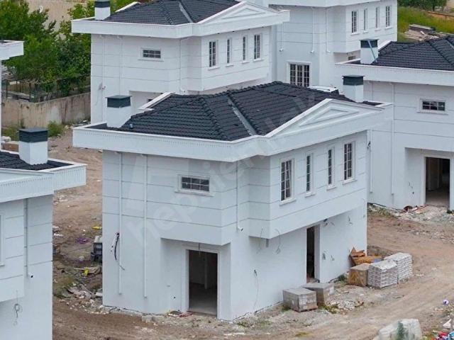KONUM 360 ALTINOLUKTA SATILIK BODRUMLU 7+1 LÜKS VİLLALAR