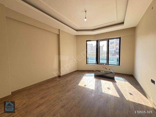 KONUM 360 MEVLANA MAHALLESİNDE LÜKS SIFIR 3,5+1 DAİRELER