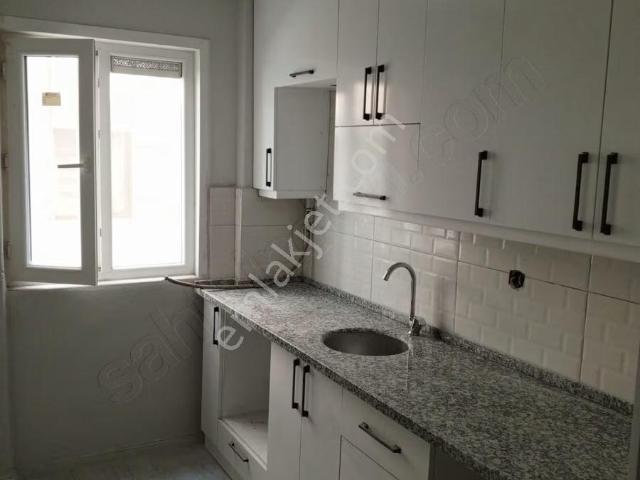 Konum Emlaktan Uncubozköy Mah. 2+1 Kapalı Mutfaklı Kiralık Daire
