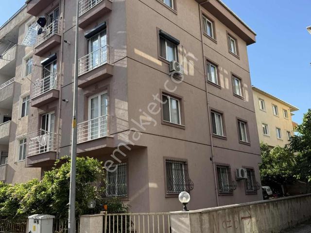 Konumu Süper Çok Avantajlı 3+1 İskanlı Ulaşımrahat Daire