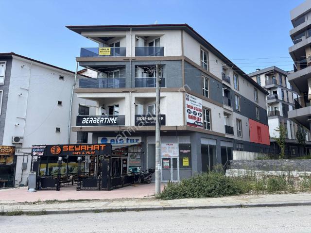 Konuralp Üniversite Bölgesi'nde 1+1 50 M2 Eşyalı Kiralık Ara Kat Daire