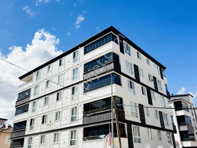Konut Emlaktan Yeni Mahallesinde Satlık 2+1 Lüks Daire